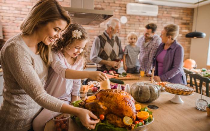 Thanksgiving Lessons for Kids: Contributing Talents for the Holiday